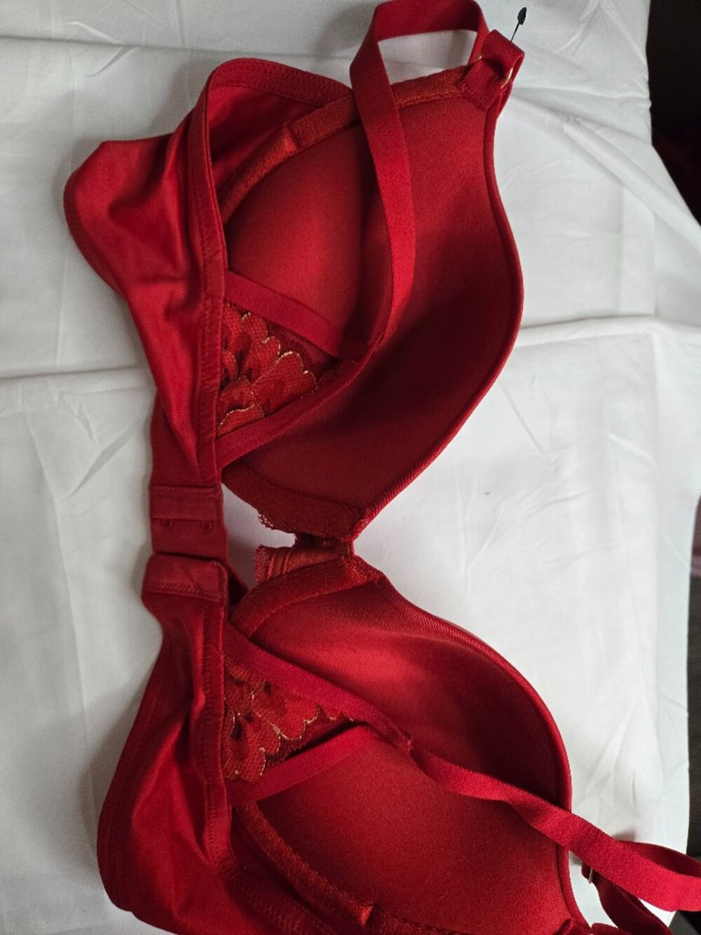 Maidenform 36C NWOT red pushup lacey floral sexy bra DM9900